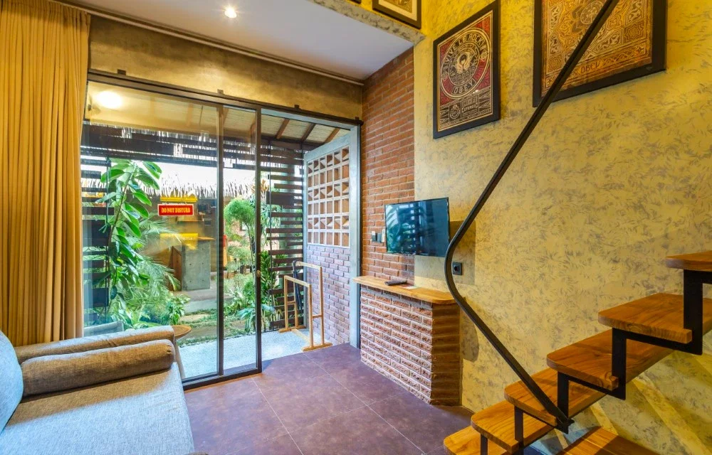 Gallery Picture