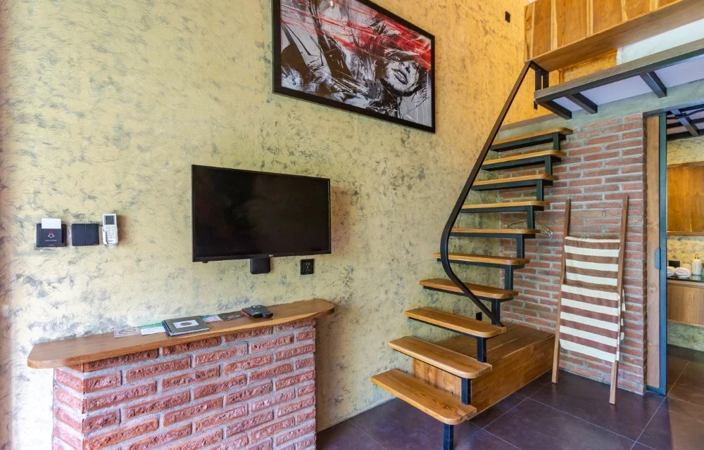 Gallery Picture